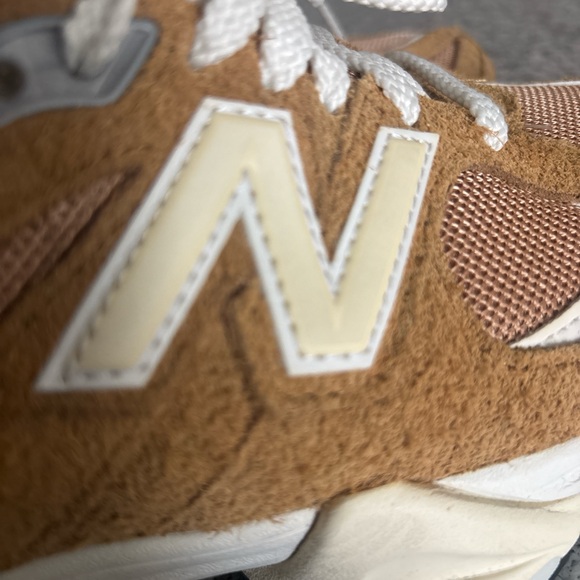 New Balance Tan and Cream Sneakers - Picture 5 of 5